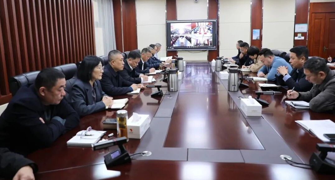 筑牢岁末防地 兼顾运营残局——宏河团体召开十二月份总司理宁静出产办公会1